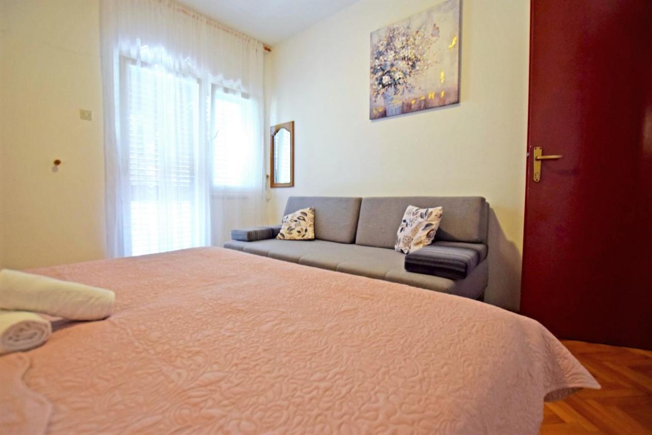 Apartments Adriana Starigrad Paklenica Rom bilde